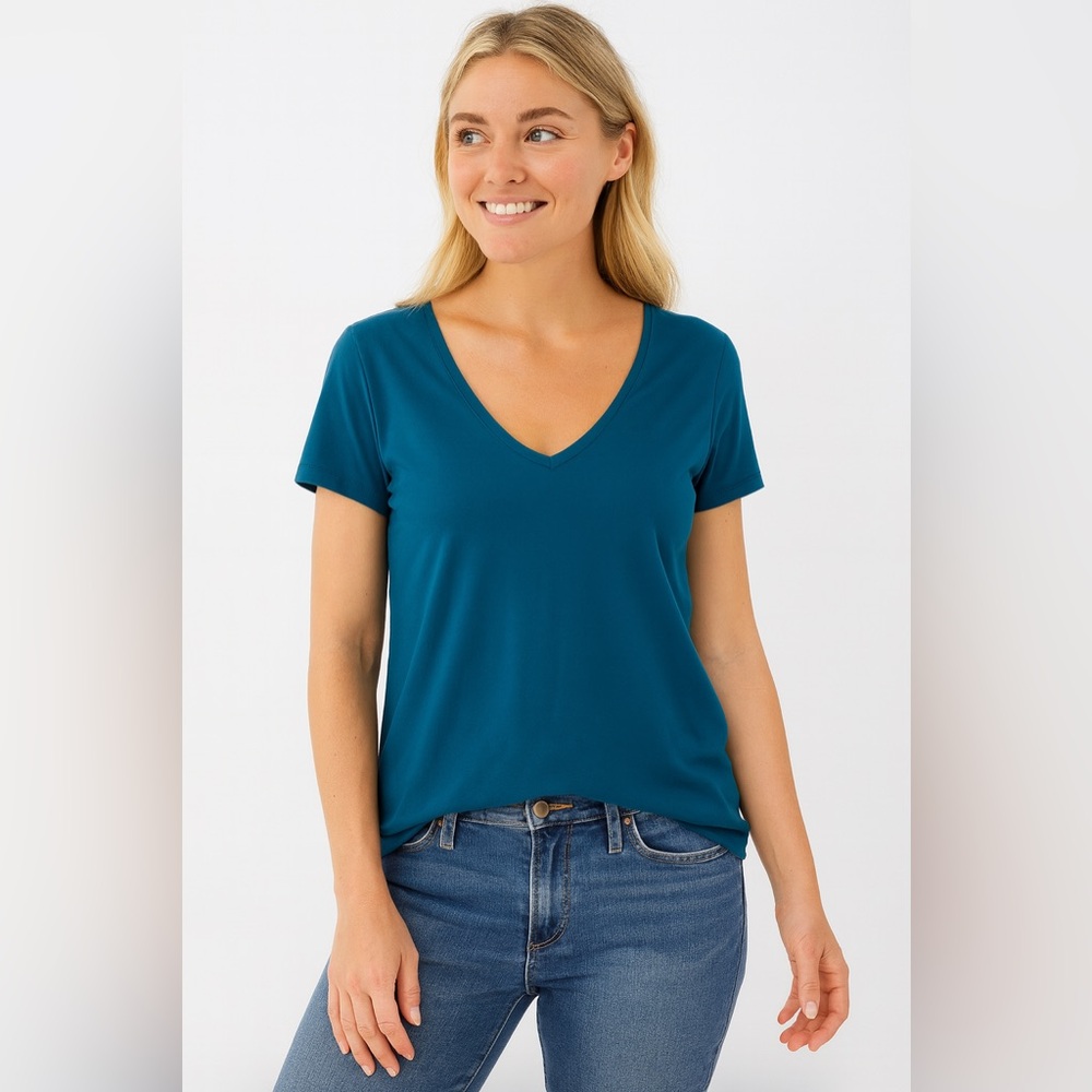Express V-Neck Silky Tee M NWOT